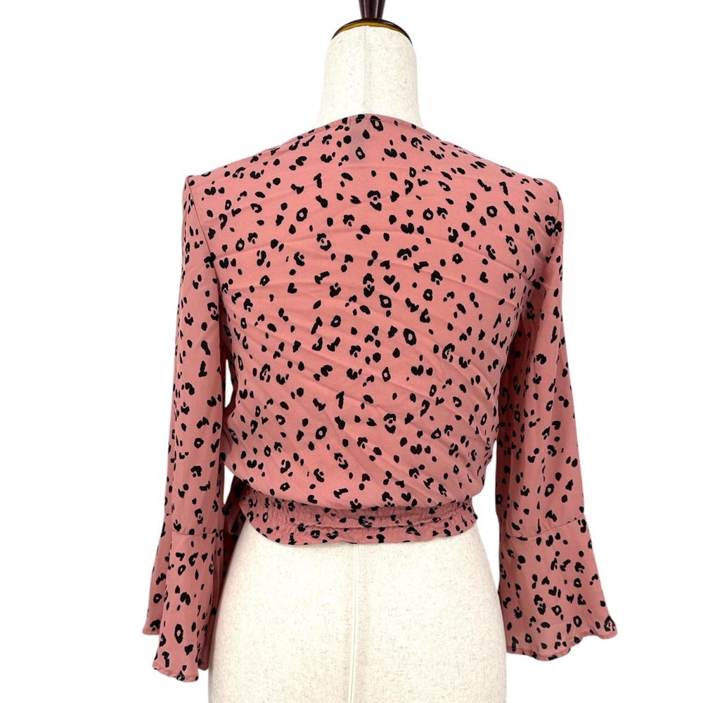 DIVIDED by H&M Women's 2 Pink & Black Leopard Print Wrap Crop Top Bell Sleeves - Picture 4 of 11